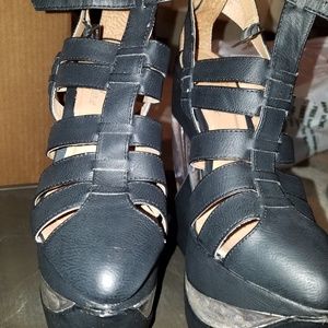 women shoes
